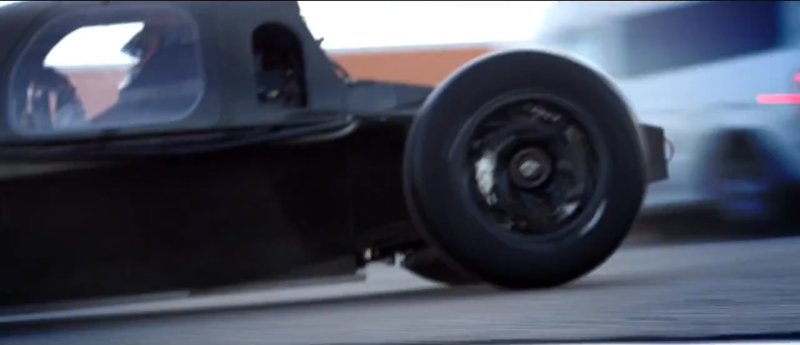 Illustration for article titled Naked Nissan LMP1 Car Shows Off Its Crazy Front-Engine Design